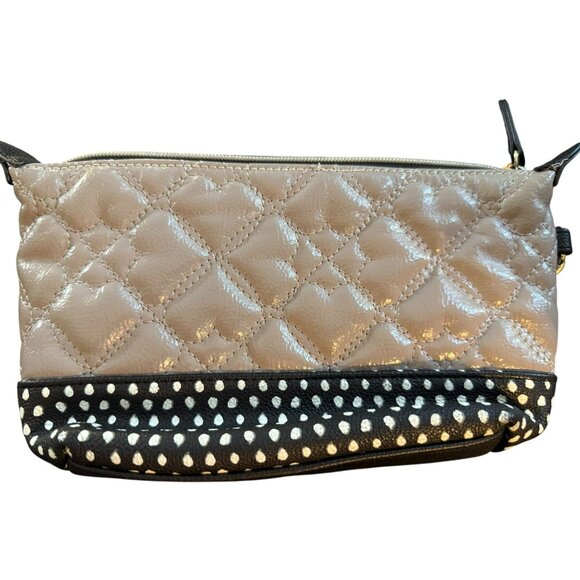 Betsey Johnson Quilted Heart Wristlet Beige and Black With Polka Dot Trim - Picture 4 of 5